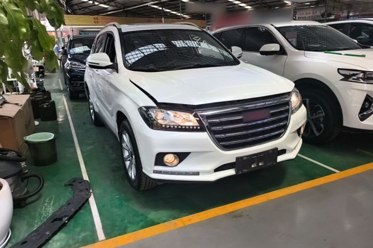 Used Haval H2 2017 Red-Label 1.5T Automatic Two-Wheel Drive Luxury Model Front Right 45 Deg