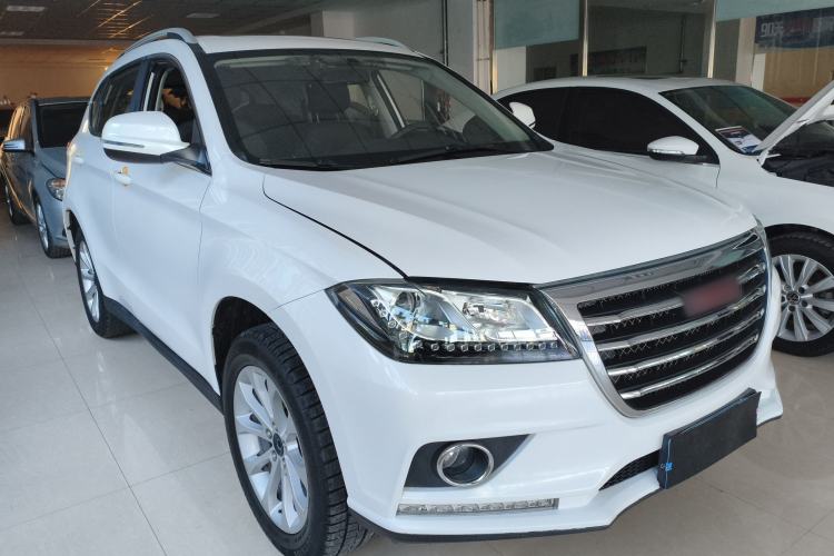 Used Haval H2 2017 Red-Label 1.5T Manual Two-Wheel Drive Comfort Model Front Right 45 Deg