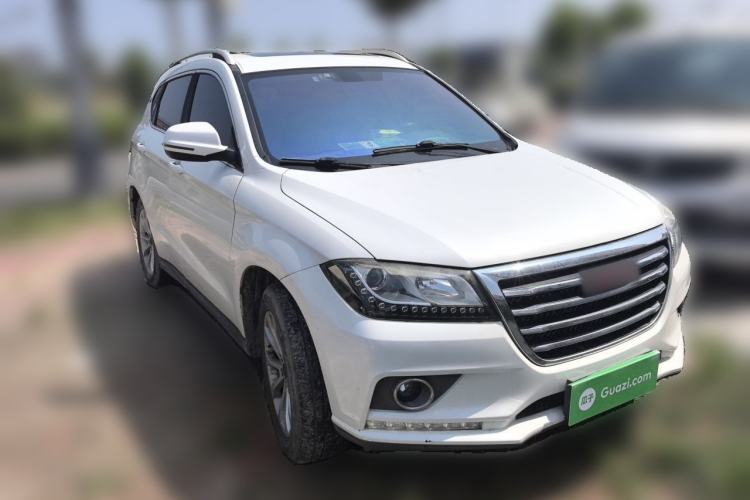 Used Haval H2 2017 Red-Label 1.5T Manual Two-Wheel-Drive Elite Model Front Right 45 Deg