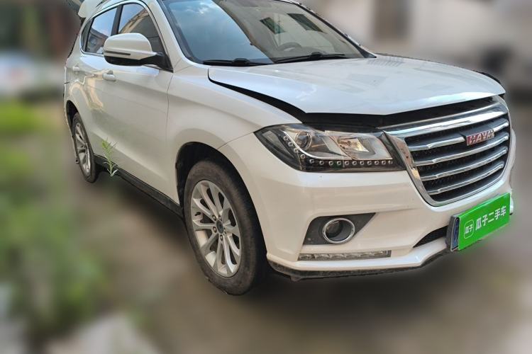 Used Haval H2 2017 Red-Label 1.5T Manual Two-Wheel Drive Luxury Model Front Right 45 Deg