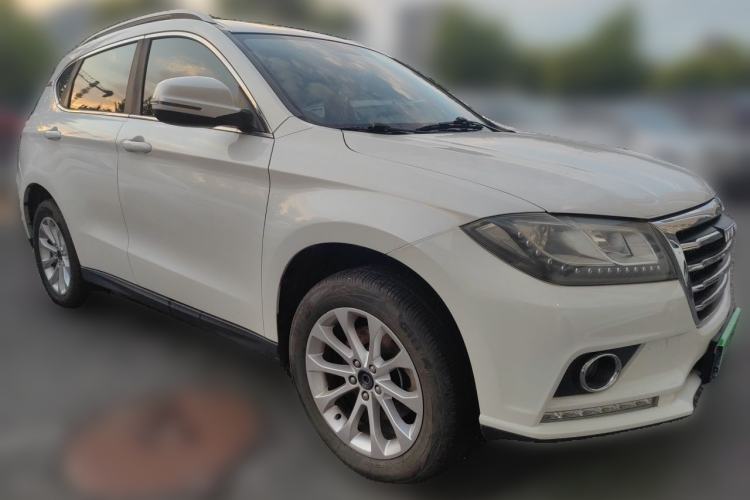 Used Haval H2 2017 Red-Label 1.5T Automatic Two-Wheel Drive Elite Model Front Right 45 Deg