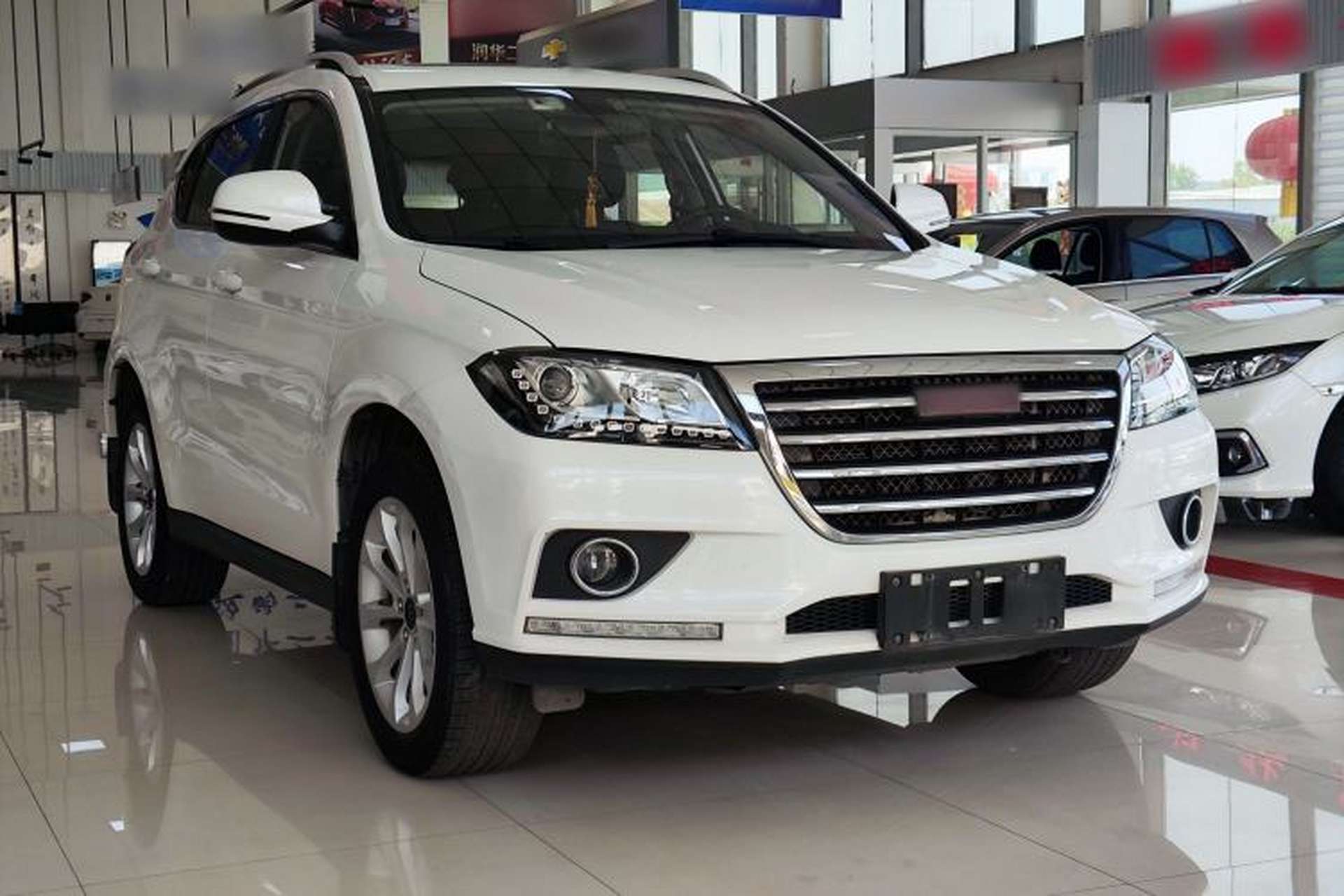 Used Haval H2 2017 Red-Label 1.5T Automatic Two-Wheel Drive Elite Model Front Right 45 Deg