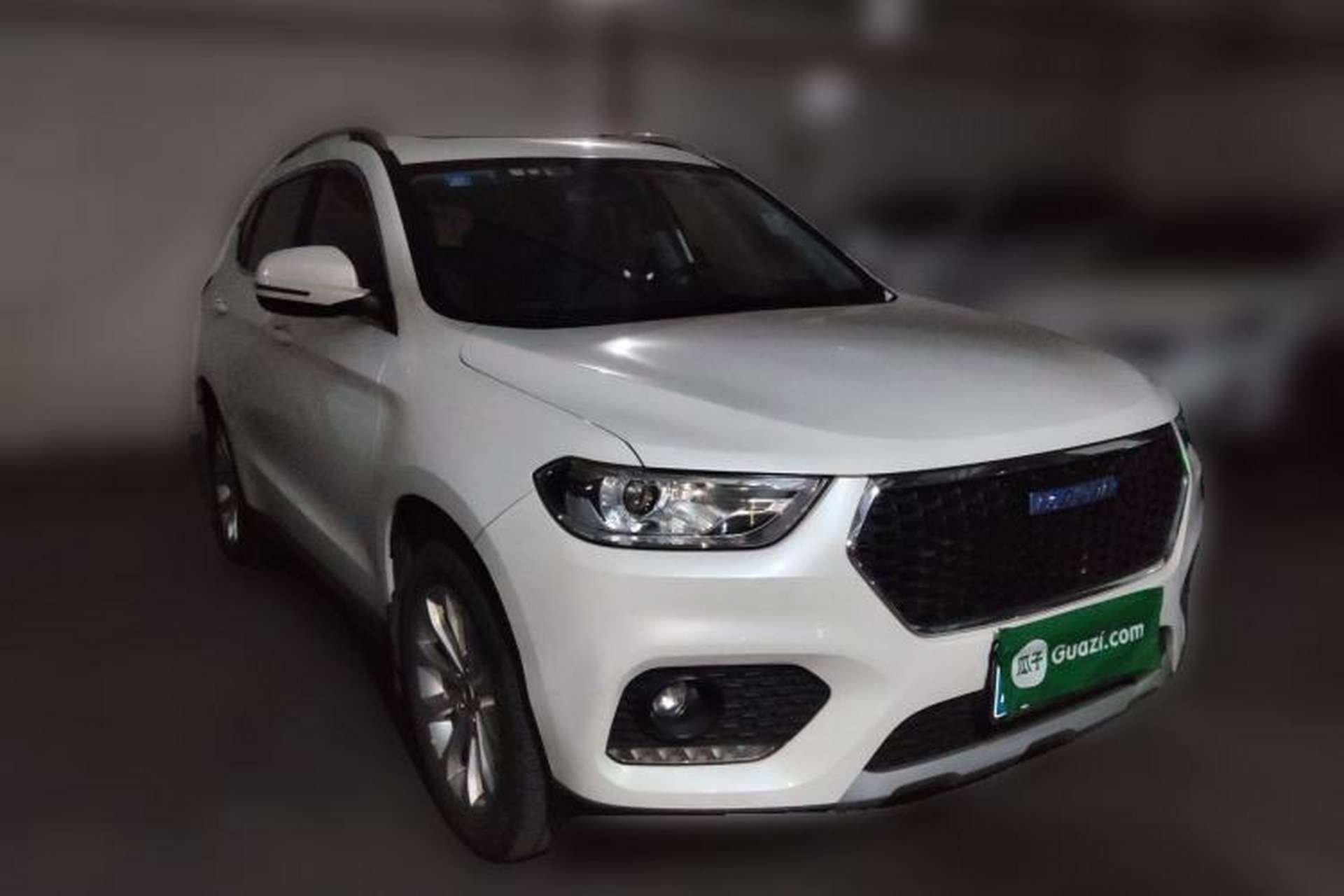 Used Haval H2 2017 Blue Label 1.5T Manual Two-Wheel Drive Luxury Model Front Right 45 Deg