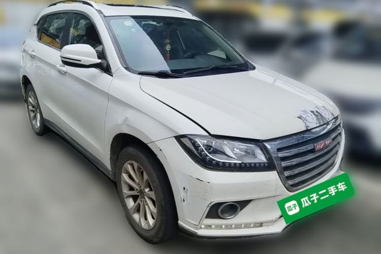 Used Haval H2 2017 Red-Label 1.5T Manual Two-Wheel-Drive Elite Model Front Right 45 Deg