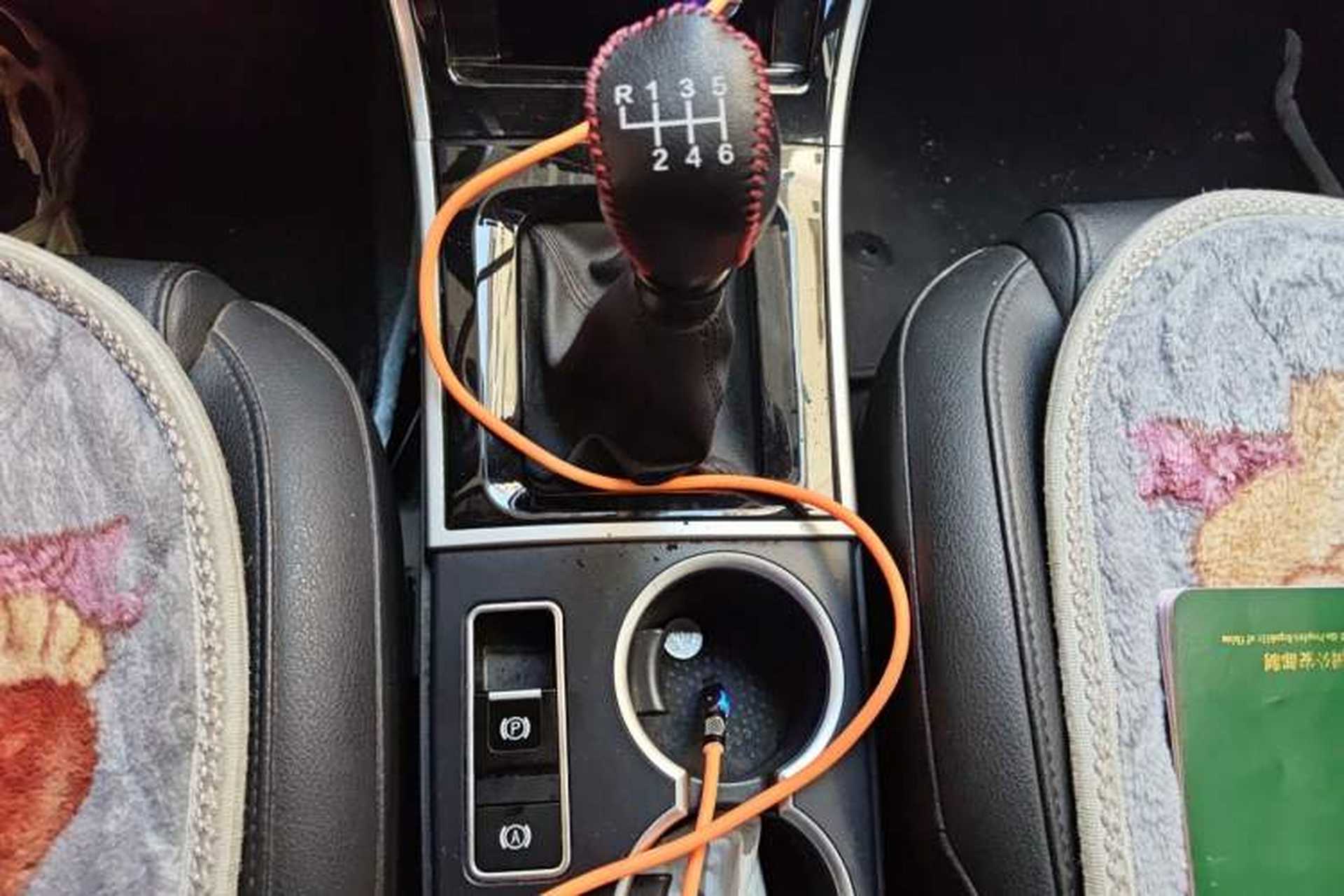 Used Haval H2 2017 Red-Label 1.5T Manual Two-Wheel Drive Luxury Model Gear Lever