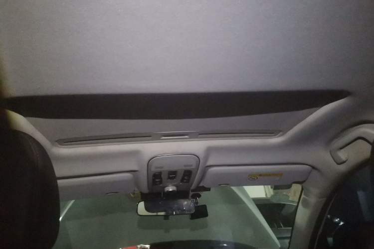 Used Haval H2 2017 Blue Label 1.5T Automatic Two-Wheel Drive Luxury Model Headliner