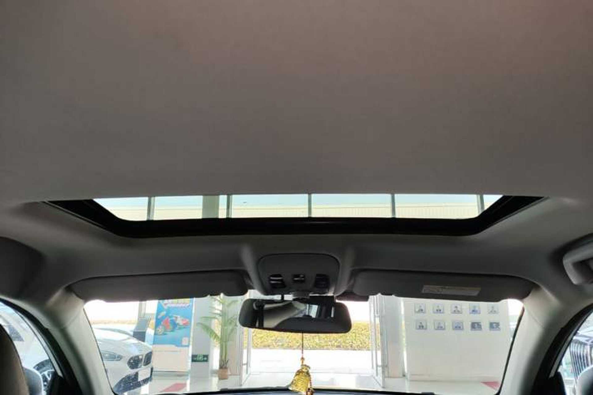 Used Haval H2 2017 Red-Label 1.5T Automatic Two-Wheel Drive Elite Model Headliner