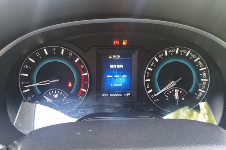 Used Haval H2 2017 Blue Label 1.5T Automatic Two-Wheel Drive Elite Model Instrument Cluster