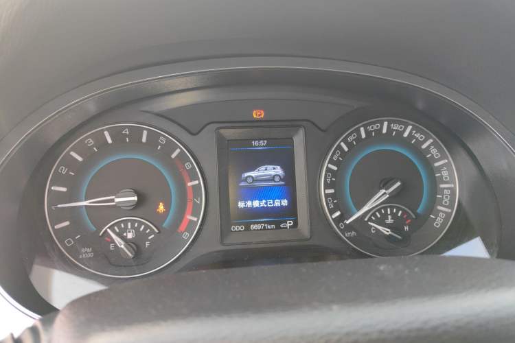 Used Haval H2 2017 Red-Label 1.5T Automatic Two-Wheel Drive Elite Model Instrument Cluster