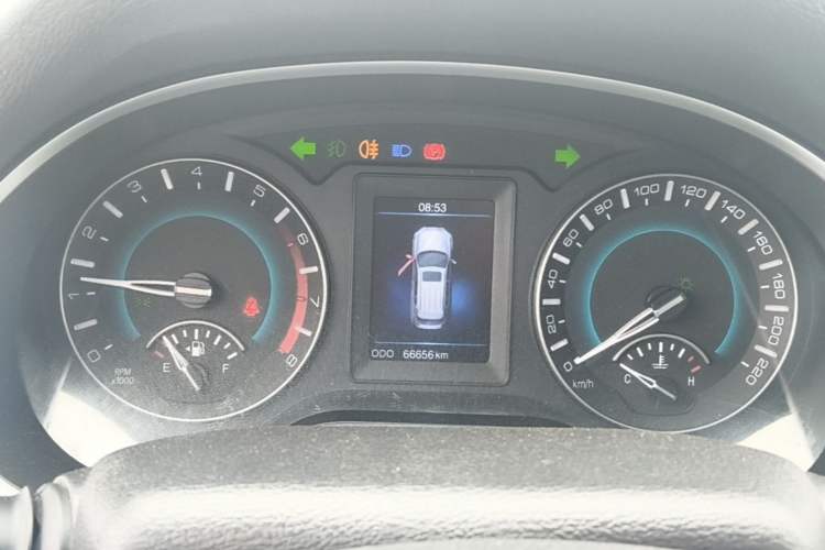 Used Haval H2 2017 Blue Label 1.5T Manual Two-Wheel Drive Luxury Model Instrument Cluster
