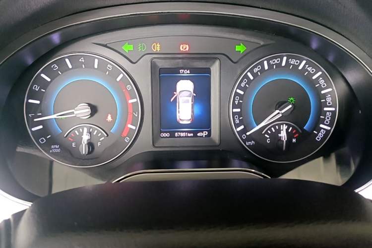 Used Haval H2 2017 Red-Label 1.5T Automatic Two-Wheel Drive Luxury Model Instrument Cluster