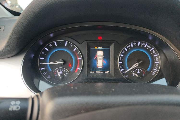 Used Haval H2 2017 Red-Label 1.5T Automatic Two-Wheel Drive Luxury Model Instrument Cluster
