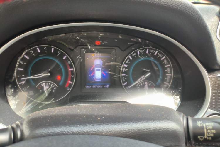 Used Haval H2 2017 Blue Label 1.5T Automatic Two-Wheel Drive Luxury Model Instrument Cluster