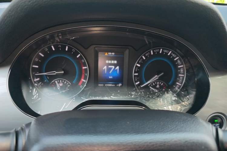 Used Haval H2 2017 Red-Label 1.5T Automatic Two-Wheel Drive Elite Model Instrument Cluster