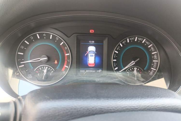 Used Haval H2 2017 Red-Label 1.5T Automatic Two-Wheel Drive Elite Model Instrument Cluster