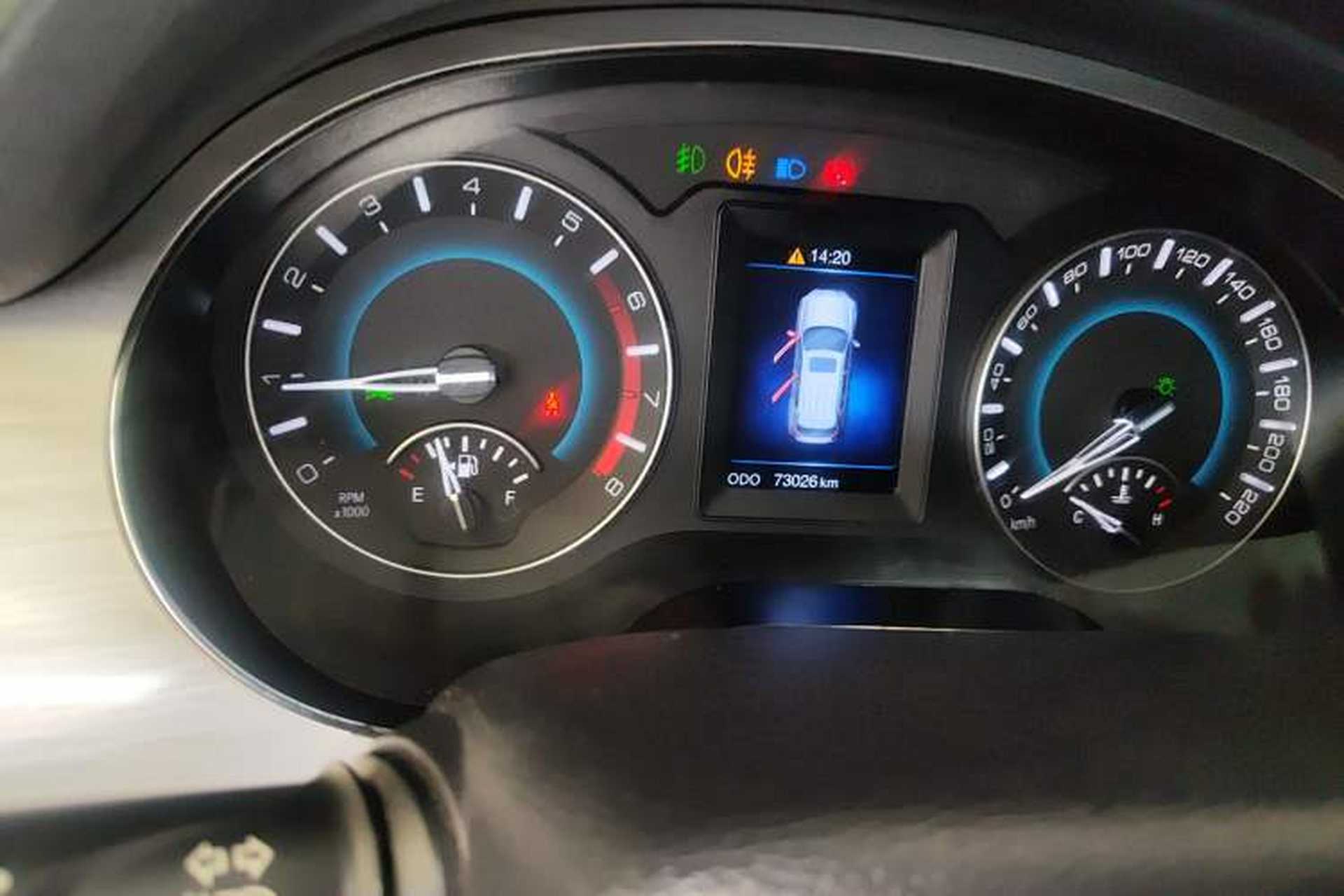Used Haval H2 2017 Red-Label 1.5T Manual Two-Wheel Drive Comfort Model Instrument Cluster
