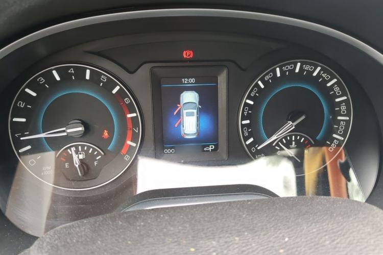 Used Haval H2 2017 Blue Label 1.5T Automatic Two-Wheel Drive Prestige Model Instrument Cluster
