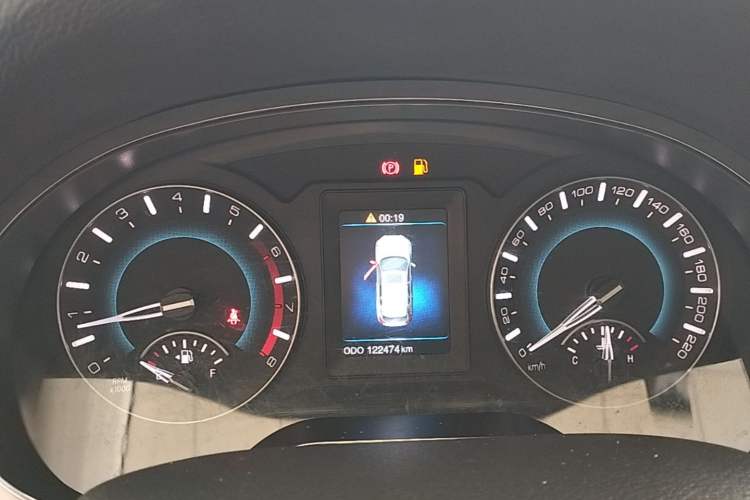 Used Haval H2 2017 Red-Label 1.5T Manual Two-Wheel Drive Comfort Model Instrument Cluster