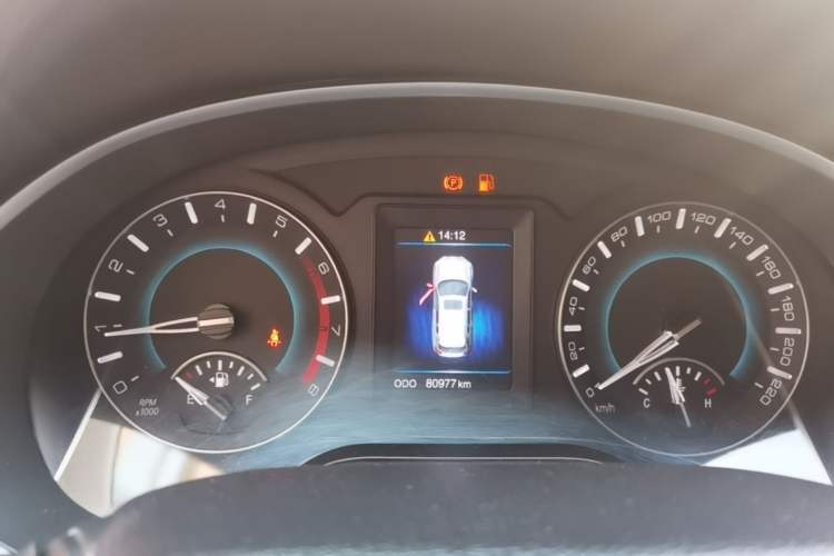 Used Haval H2 2017 Blue Label 1.5T Manual Two-Wheel Drive Elite Model Instrument Cluster