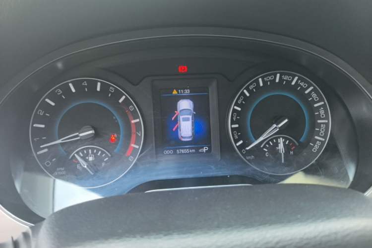 Used Haval H2 2017 Red-Label 1.5T Automatic Two-Wheel Drive Elite Model Instrument Cluster