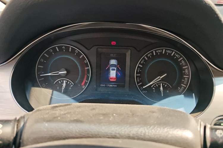 Used Haval H2 2017 Red-Label 1.5T Manual Two-Wheel Drive Comfort Model Instrument Cluster