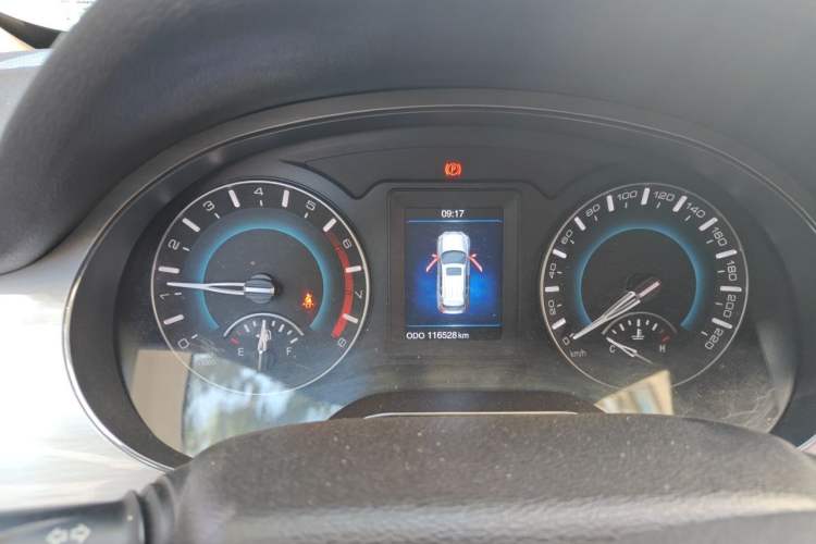 Used Haval H2 2017 Red-Label 1.5T Manual Two-Wheel Drive Comfort Model Instrument Cluster