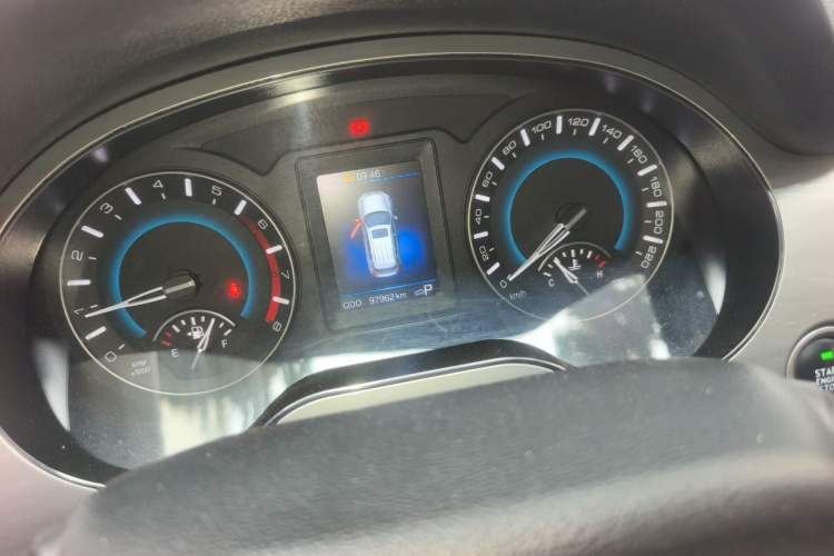 Used Haval H2 2017 Red-Label 1.5T Automatic Two-Wheel Drive Luxury Model Instrument Cluster