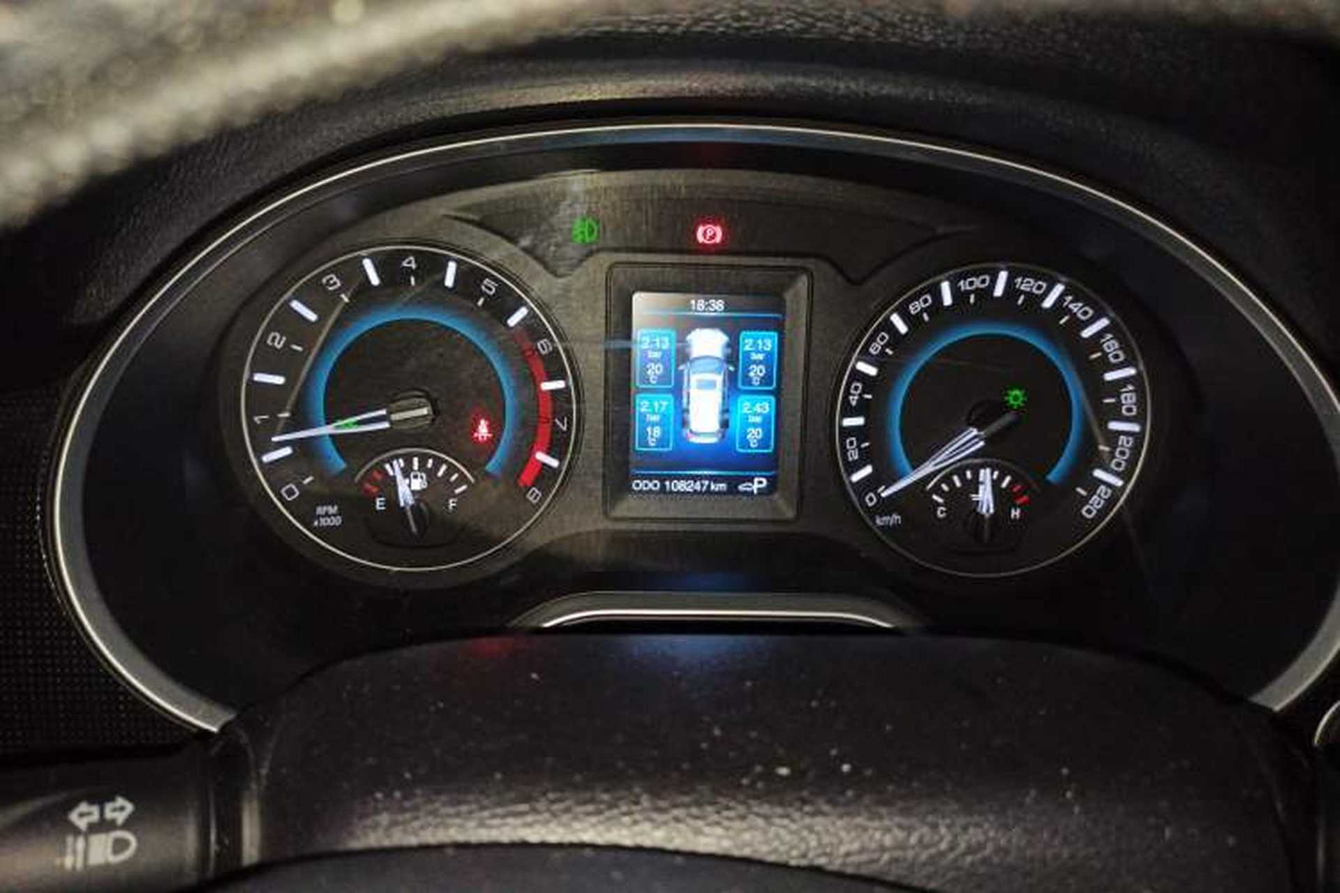 Used Haval H2 2017 Blue Label 1.5T Automatic Two-Wheel Drive Luxury Model Instrument Cluster