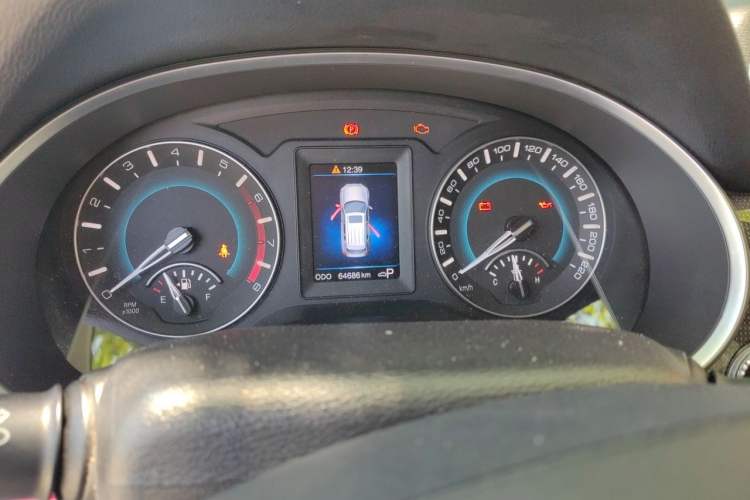 Used Haval H2 2017 Blue Label 1.5T Automatic Two-Wheel Drive Luxury Model Instrument Cluster