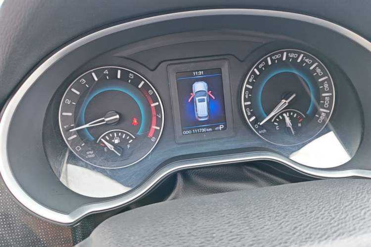 Used Haval H2 2017 Blue Label 1.5T Automatic Two-Wheel Drive Elite Model Instrument Cluster