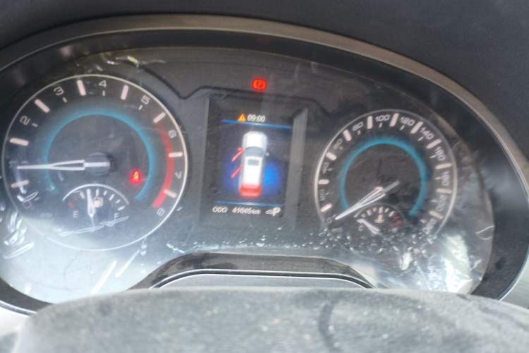 Used Haval H2 2017 Red-Label 1.5T Automatic Two-Wheel Drive Elite Model Instrument Cluster
