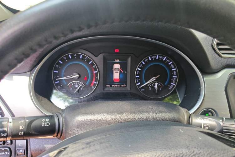 Used Haval H2 2017 Blue Label 1.5T Automatic Two-Wheel Drive Luxury Model Instrument Cluster