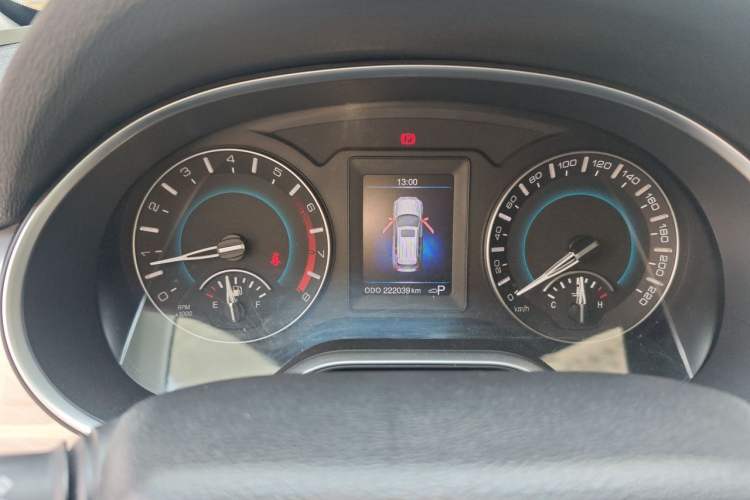 Used Haval H2 2017 Blue Label 1.5T Automatic Two-Wheel Drive Luxury Model Instrument Cluster