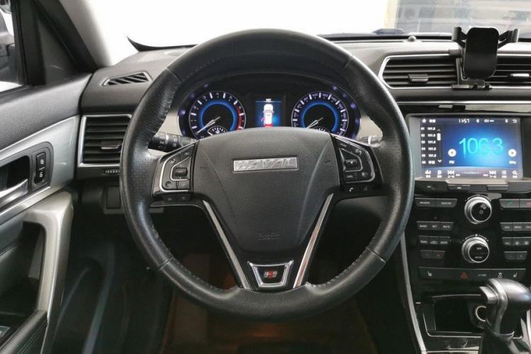 Used Haval H2 2017 Red-Label 1.5T Automatic Two-Wheel Drive Luxury Model Interior 2