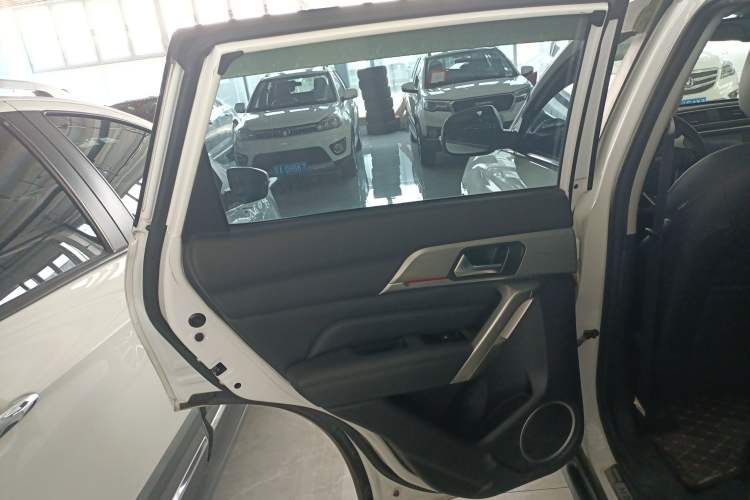 Used Haval H2 2017 Blue Label 1.5T Automatic Two-Wheel Drive Prestige Model Interior 6