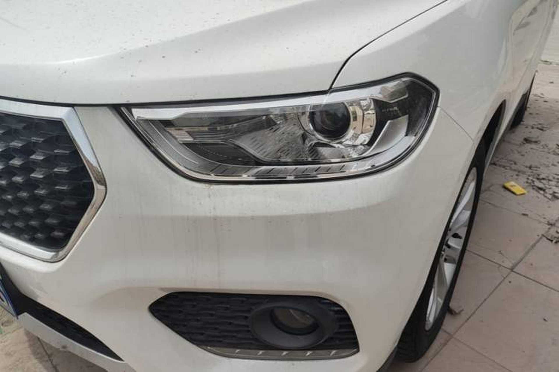 Used Haval H2 2017 Blue Label 1.5T Automatic Two-Wheel Drive Luxury Model Left Front Headlight