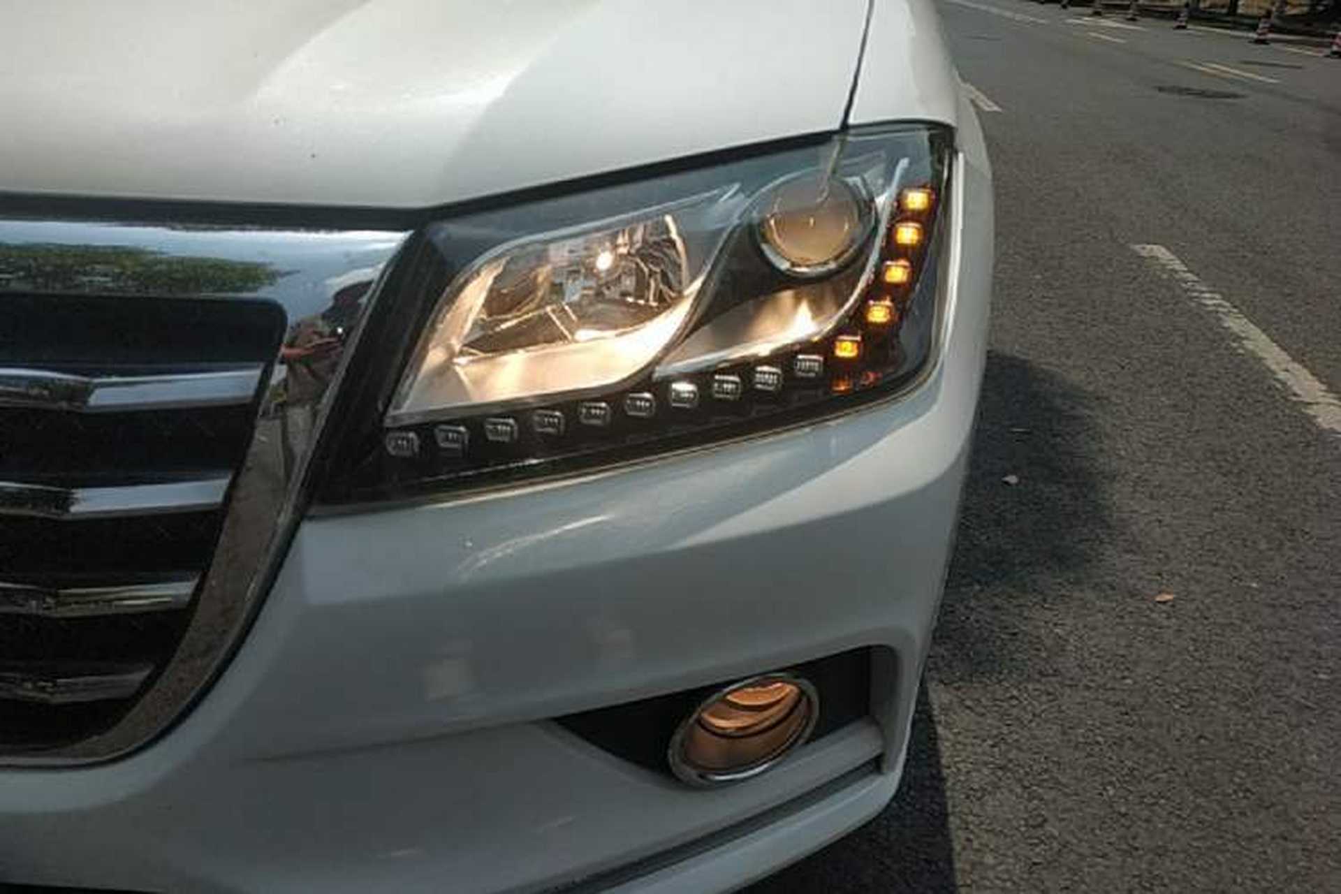 Used Haval H2 2017 Red-Label 1.5T Manual Two-Wheel Drive Comfort Model Left Front Headlight