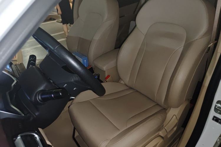 Used Haval H2 2017 Blue Label 1.5T Automatic Two-Wheel Drive Elite Model Left Front Seat
