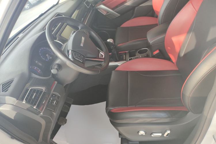 Used Haval H2 2017 Blue Label 1.5T Manual Two-Wheel Drive Luxury Model Left Front Seat