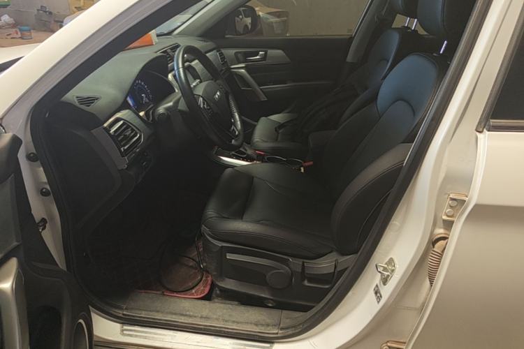 Used Haval H2 2017 Blue Label 1.5T Automatic Two-Wheel Drive Elite Model Left Front Seat