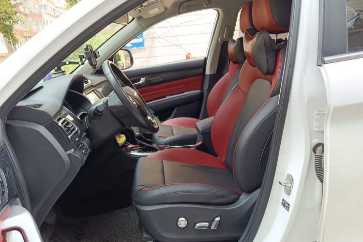 Used Haval H2 2017 Blue Label 1.5T Automatic Two-Wheel Drive Luxury Model Left Front Seat