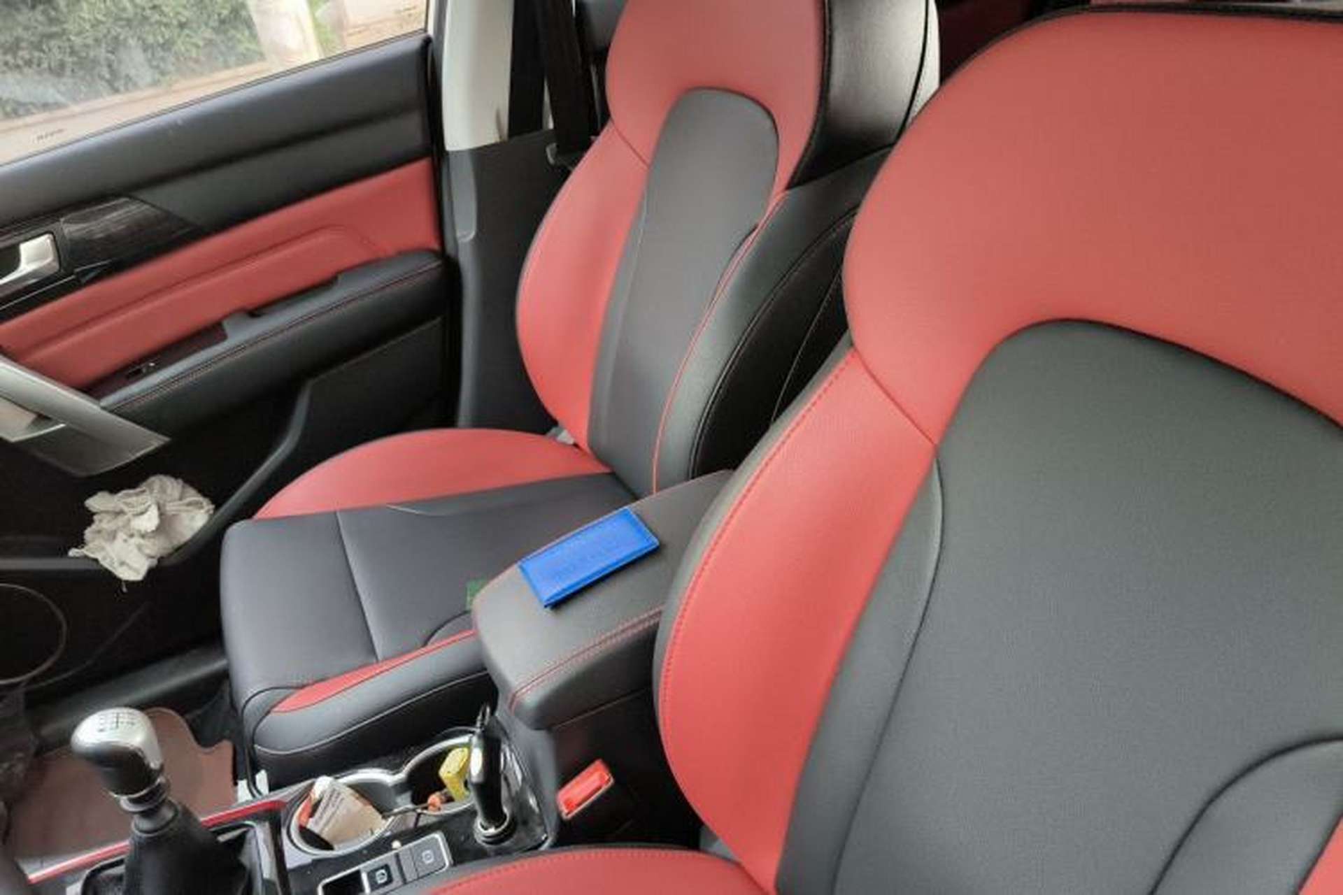 Used Haval H2 2017 Blue Label 1.5T Manual Two-Wheel Drive Luxury Model Left Front Seat