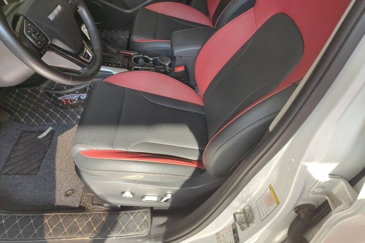 Used Haval H2 2017 Blue Label 1.5T Automatic Two-Wheel Drive Prestige Model Left Front Seat
