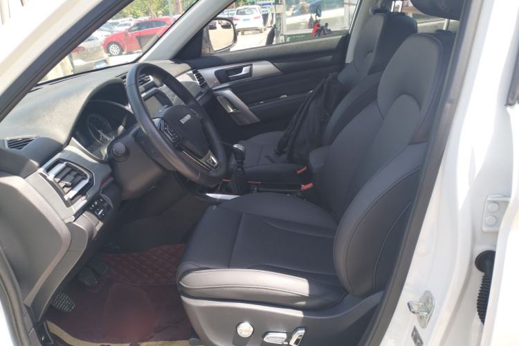 Used Haval H2 2017 Blue Label 1.5T Manual Two-Wheel Drive Luxury Model Left Front Seat