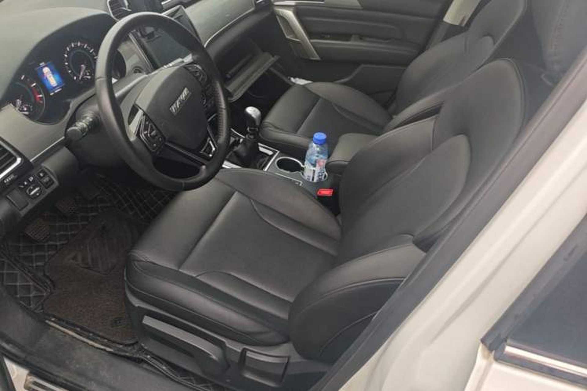 Used Haval H2 2017 Red-Label 1.5T Manual Two-Wheel Drive Luxury Model Left Front Seat