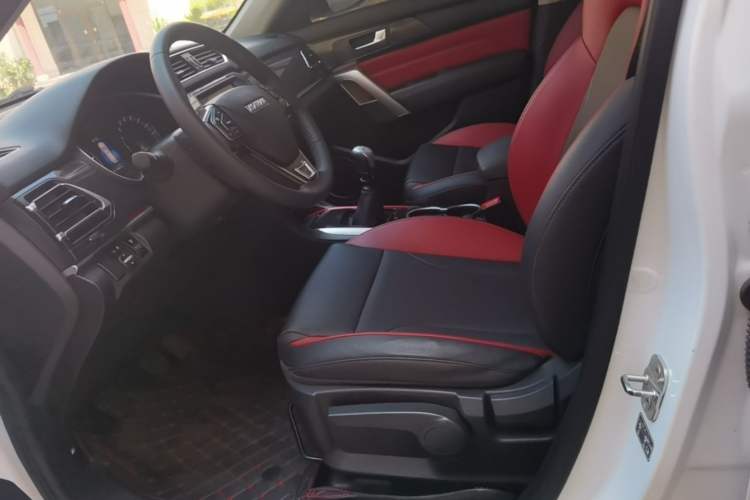 Used Haval H2 2017 Blue Label 1.5T Manual Two-Wheel Drive Elite Model Left Front Seat
