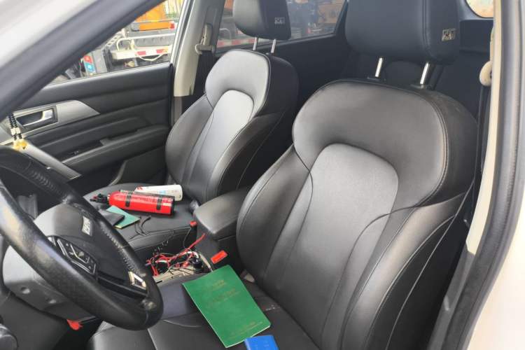 Used Haval H2 2017 Blue Label 1.5T Manual Two-Wheel Drive Luxury Model Left Front Seat
