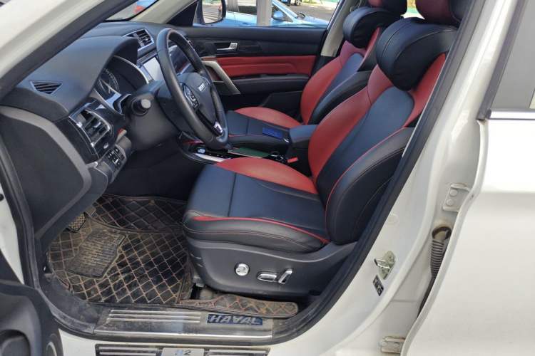 Used Haval H2 2017 Blue Label 1.5T Automatic Two-Wheel Drive Luxury Model Left Front Seat