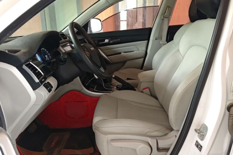 Used Haval H2 2017 Red-Label 1.5T Automatic Two-Wheel Drive Elite Model Left Front Seat