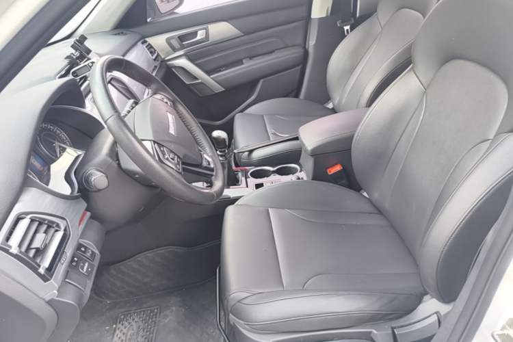 Used Haval H2 2017 Blue Label 1.5T Manual Two-Wheel Drive Elite Model Left Front Seat
